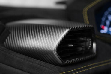 lamborghini-huracan-sto-5-2-v10-black-21-1536x1023-1-1200x640-1