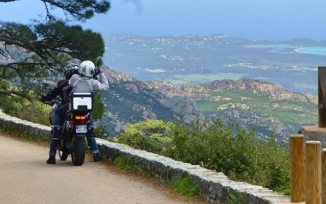 kara-turu-taxfreecar