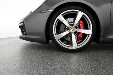 porsche-911-carrera-4s-30-2-doors-cabriolet-metallic-gray_10